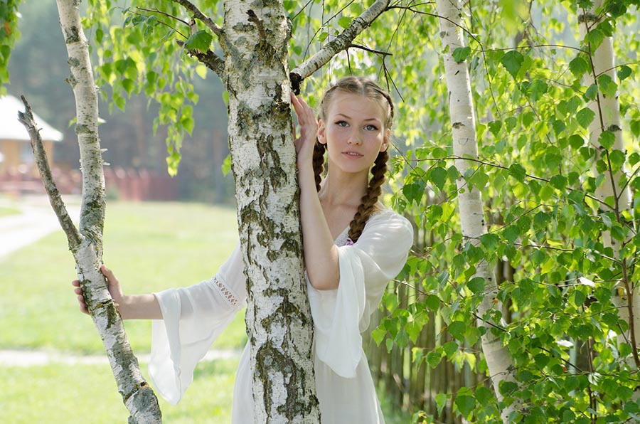 Women in Slavic costumes in Ljubljana